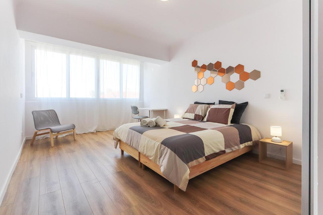 Vita Portucale ! Costa Da Caparica Sunny Design Apartment Bagian luar foto