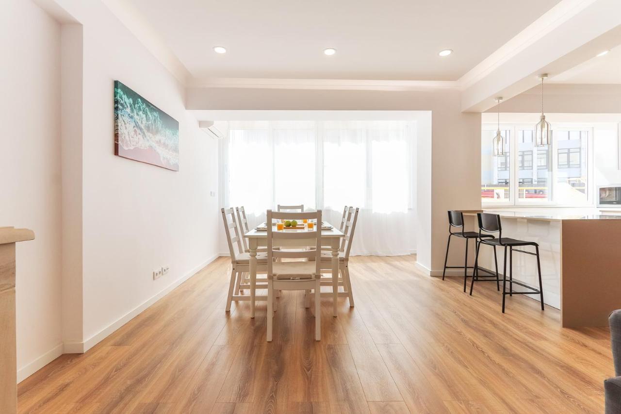 Vita Portucale ! Costa Da Caparica Sunny Design Apartment Bagian luar foto