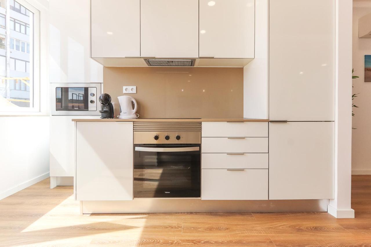 Vita Portucale ! Costa Da Caparica Sunny Design Apartment Bagian luar foto